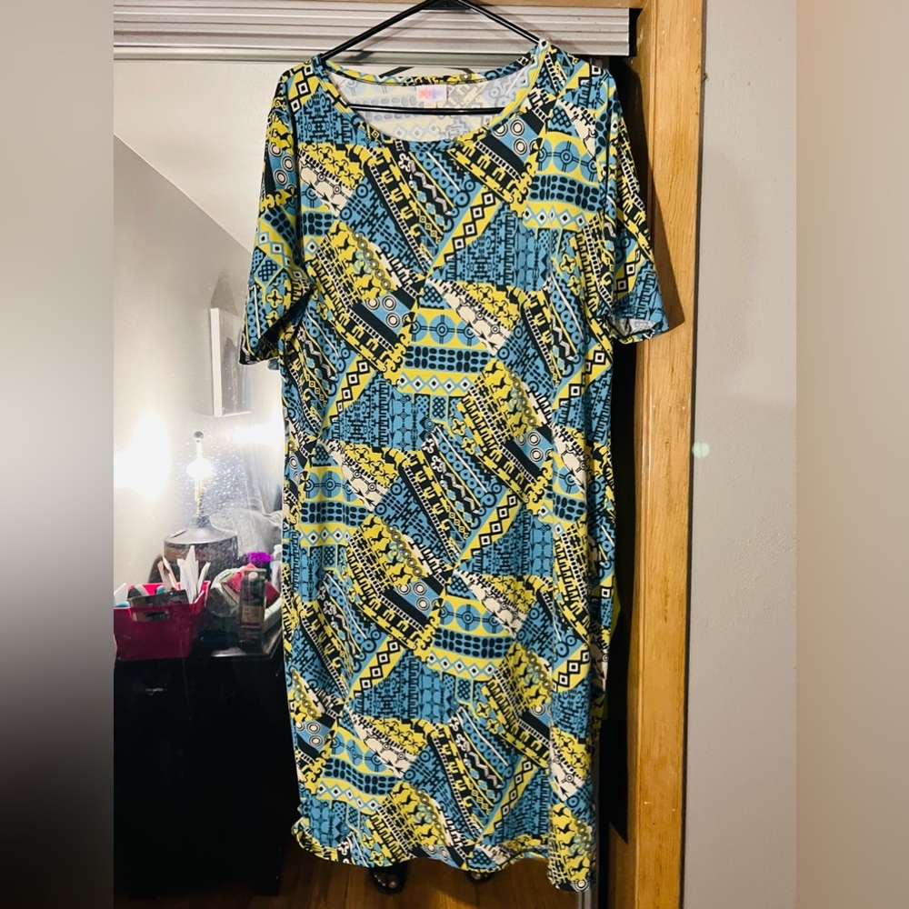 Lularoe: Julia